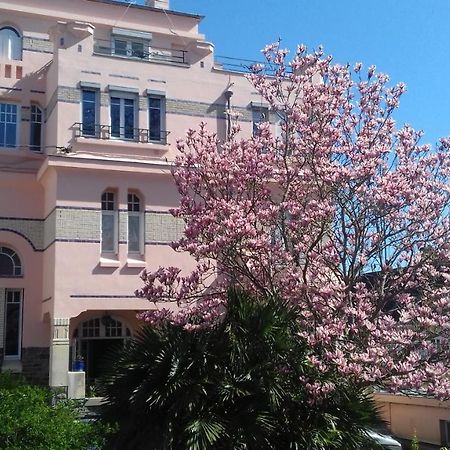 Villa Helianthe Caen Exterior photo